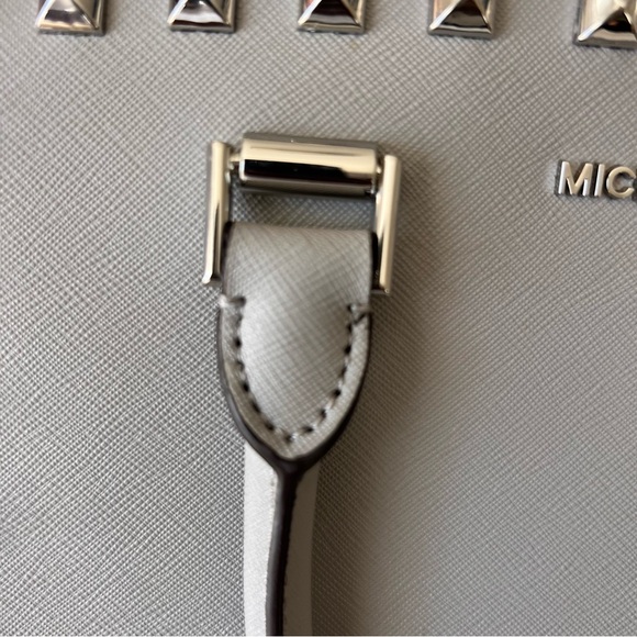 Michael Kors Selma Stud Medium Top Zip Satchel - Picture 3 of 6